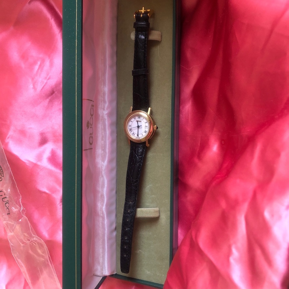 Gucci 1990s watch … in original box… excellent condition … hardly worn